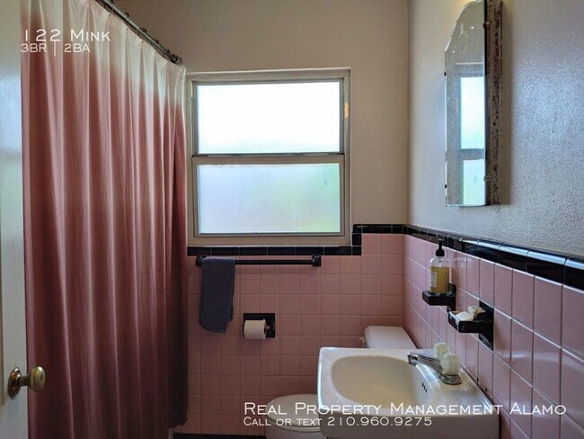 Foto del edificio - 122 Mink