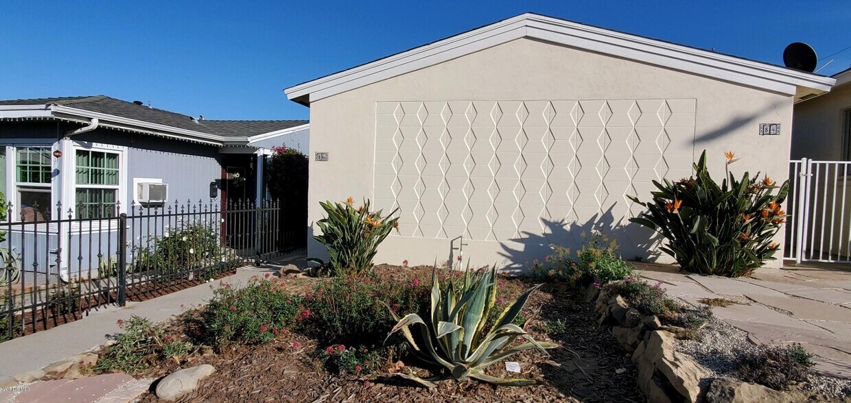 86 Oak St, Camarillo, CA 93010 Room for Rent in Camarillo, CA