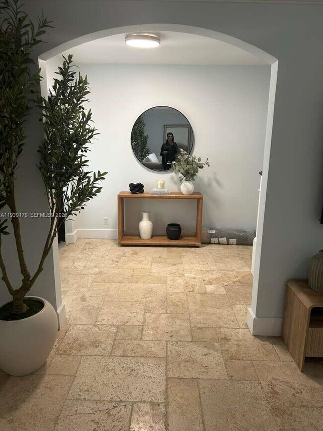 Foto del edificio - 1108 Washington St