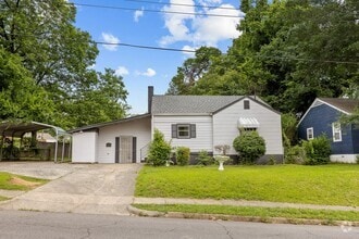 Building Photo - 3113 Avenue S