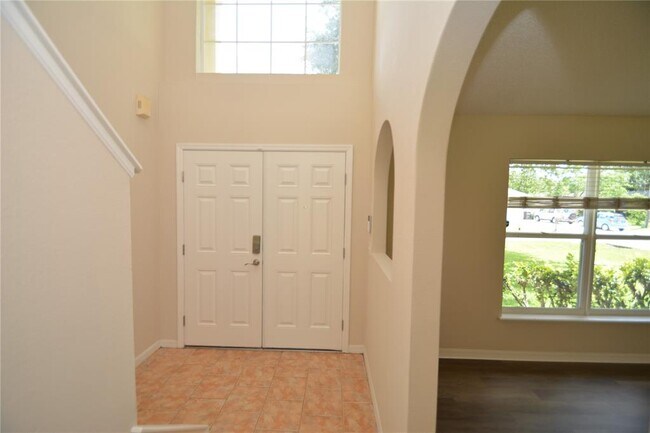 Building Photo - 47 Buttermill Dr