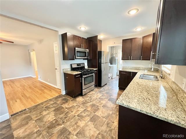 Building Photo - 2687 W Mississippi Ave