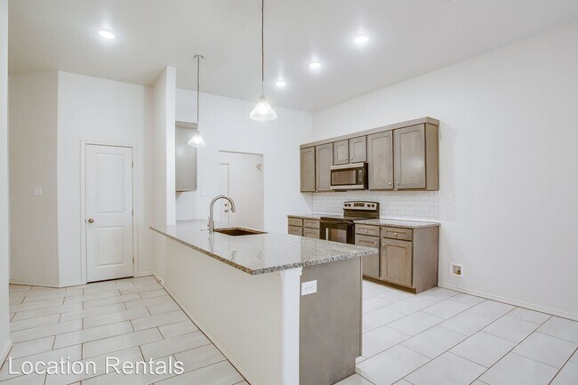 Building Photo - 2 br, 2 bath House - 1714 Corpus Avenue