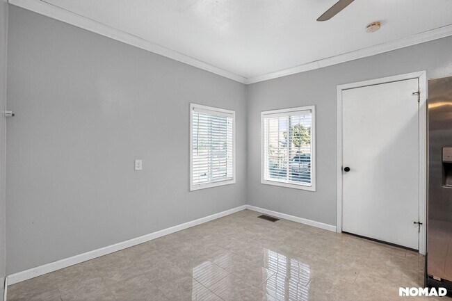 Foto del edificio - 1206 105th Ave