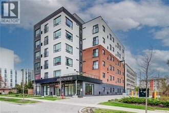 Building Photo - 269 Sunview St