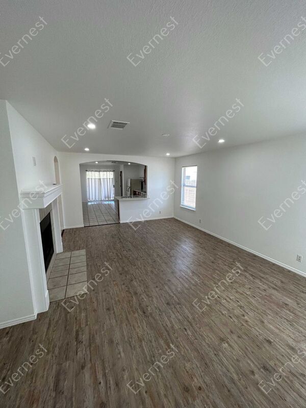 Building Photo - 720 Blair Ave