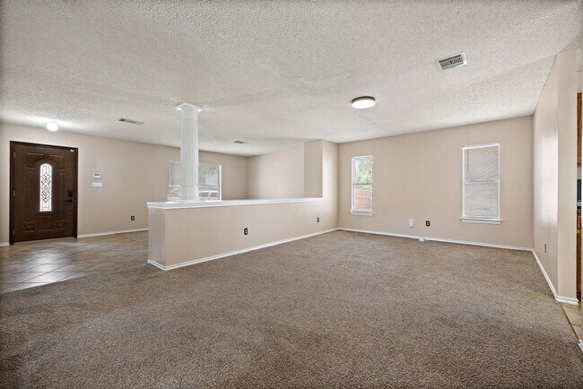 Building Photo - 12943 Dionysus Dr