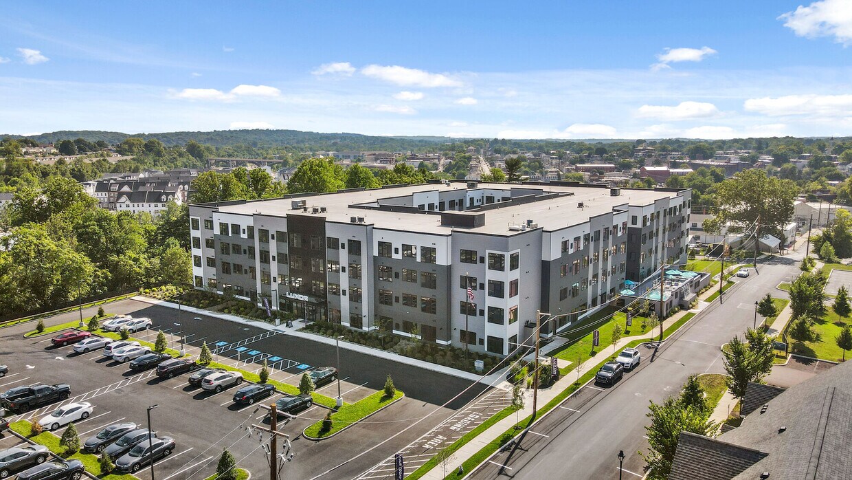 Luxor Lifestyle Apartments Phoenixville Apartments in Phoenixville