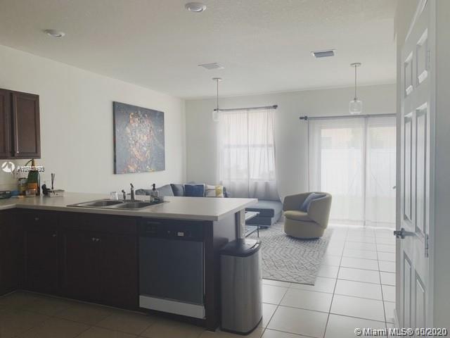 Foto del edificio - 10471 W 34th Ct