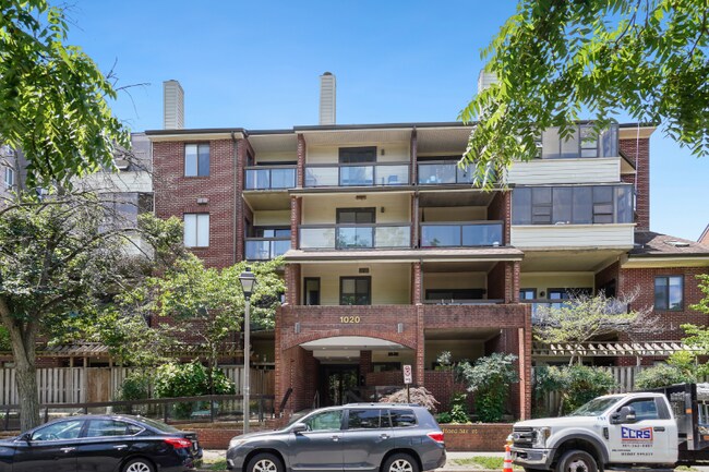 Foto del edificio - 1020 N Stafford St