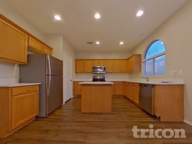 Foto del edificio - 4843 W Dunbar Dr