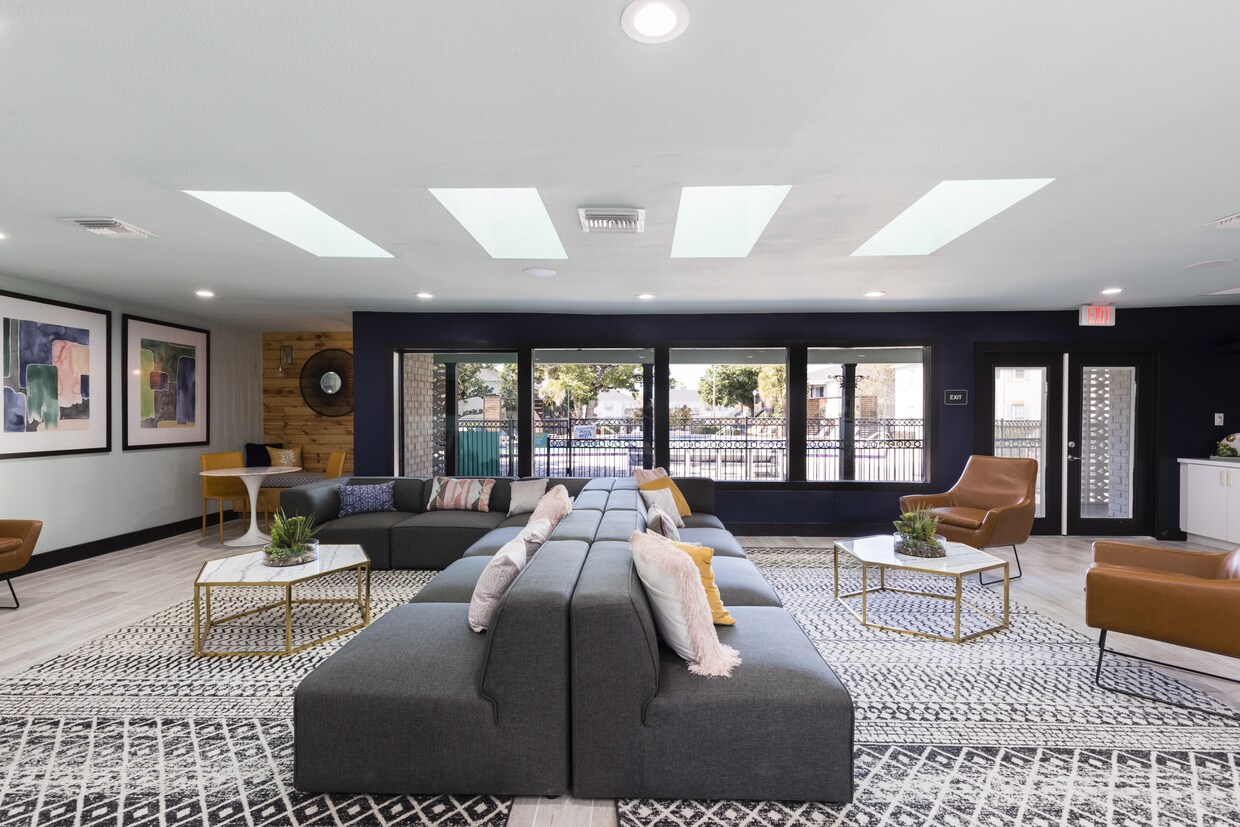 Palmetto At East Mil Apartments Orlando Fl Apartments Com