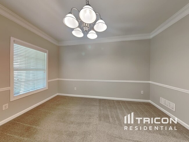 Building Photo - 1012 Levista Dr