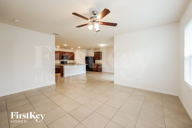 Foto del edificio - 519 SW 29th Terrace