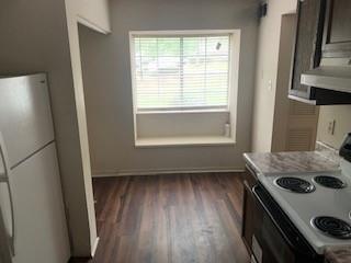 Foto del edificio - 6701 Dickens Ferry Rd
