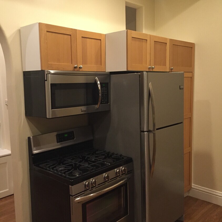 Kitchen Utilites - 326 Utah St