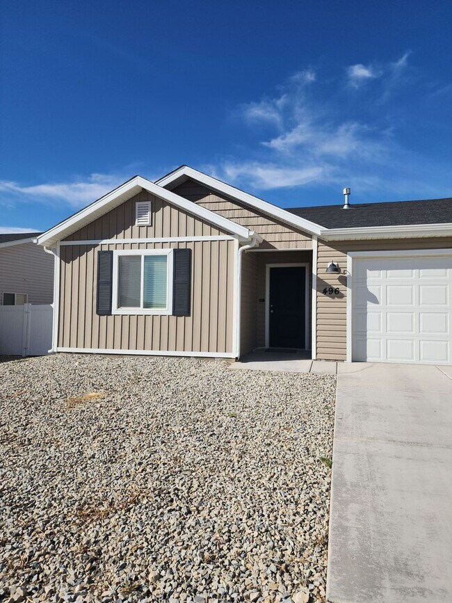 Foto del edificio - Sage Springs 3 Bedroom Home for Rent