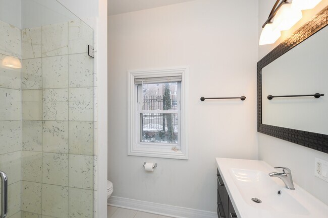 Foto del edificio - 1302 N Cleveland Ave