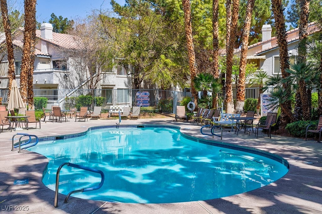 Foto principal - 3060 Casey Dr