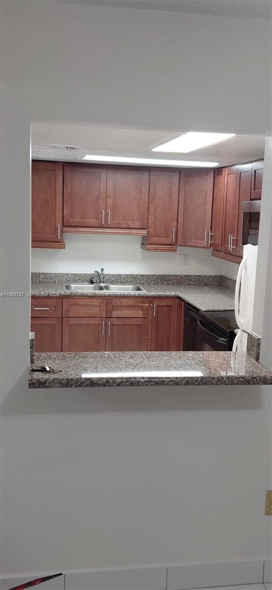 Foto del edificio - 140 NW 87th Ave