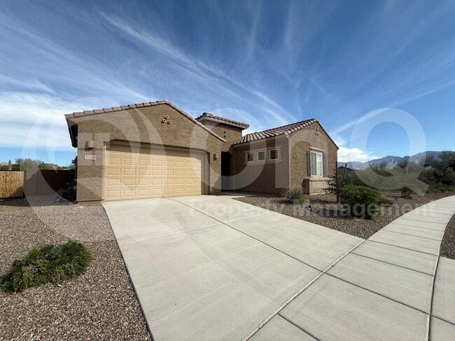 Building Photo - 2714 W Plateau Rdg Dr