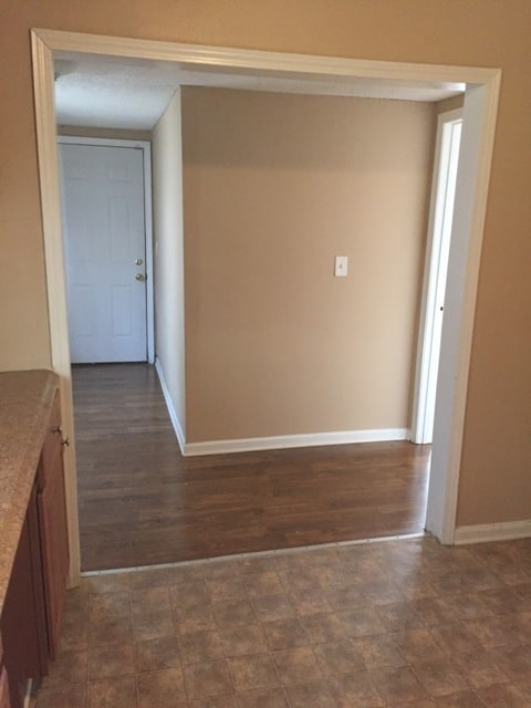 Building Photo - Quiet and Cozy 3 Bedroom 2 Bathroom Home in East Point!