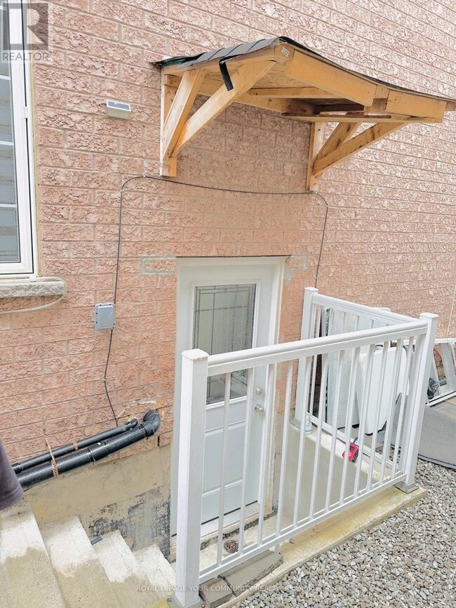 Building Photo - 132 Dolce Crescent