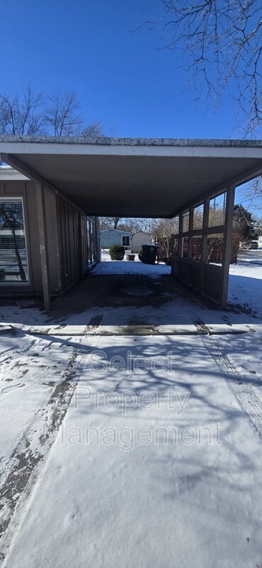 Building Photo - 3508 Owaissa Way