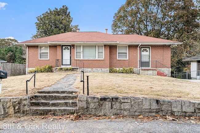 Building Photo - 4 br, 2 bath House - 864 Northview Dr