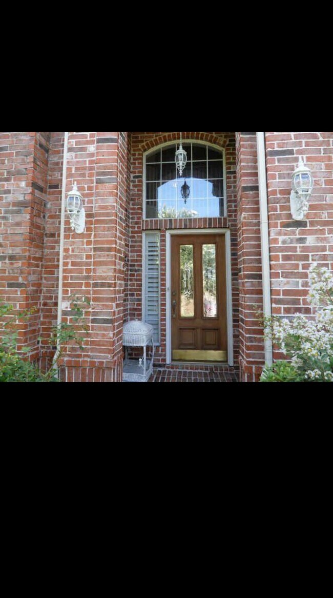 Foto del edificio - 3416 Chapelwood Dr