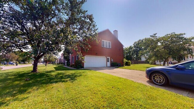Building Photo - 1073 Heatherwood Dr