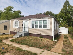 Building Photo - 8127 Airport Rd