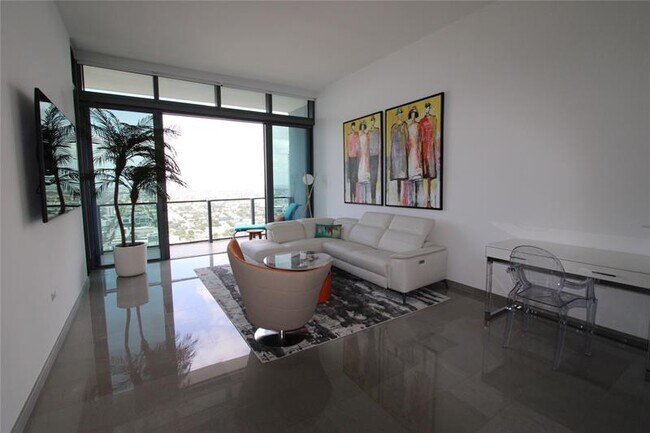 Foto del edificio - 88 SW 7th St