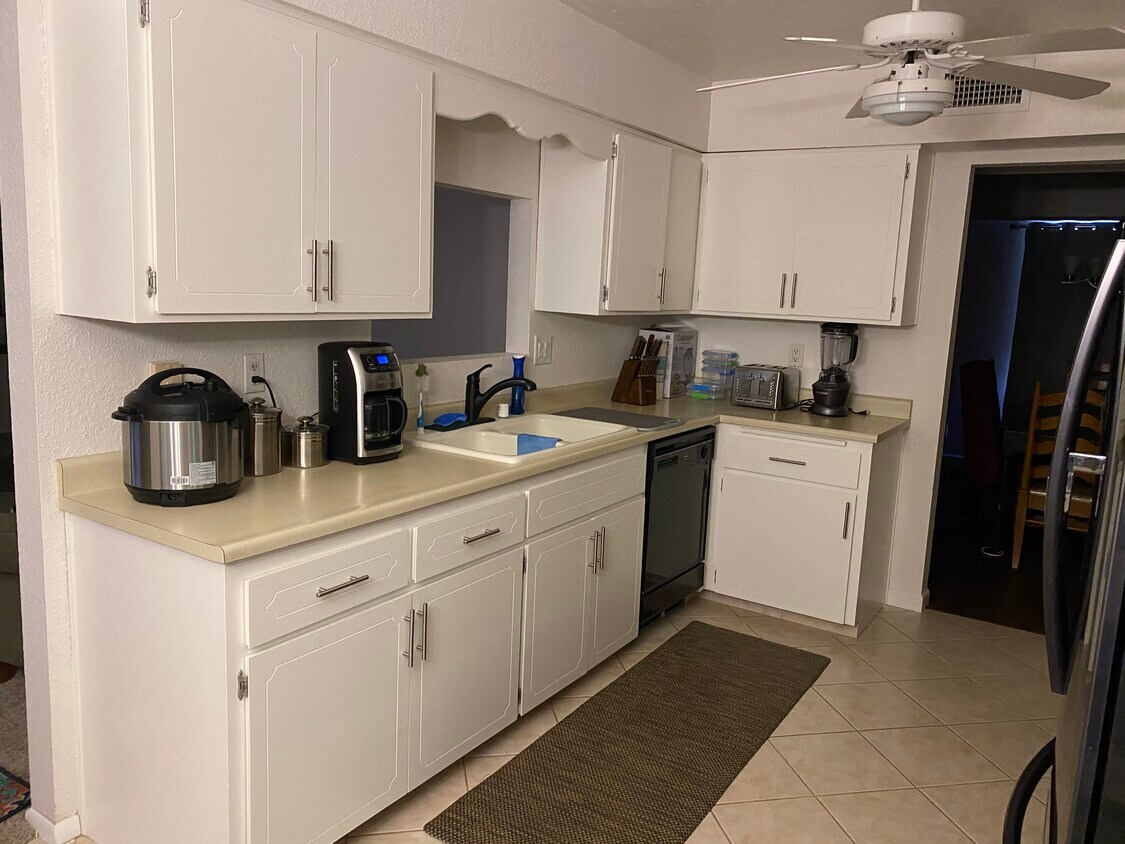 Foto principal - 2354 Tee Ln
