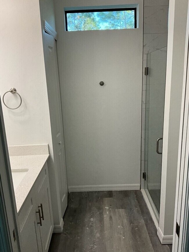 Foto del edificio - 1306 Saxony Cir