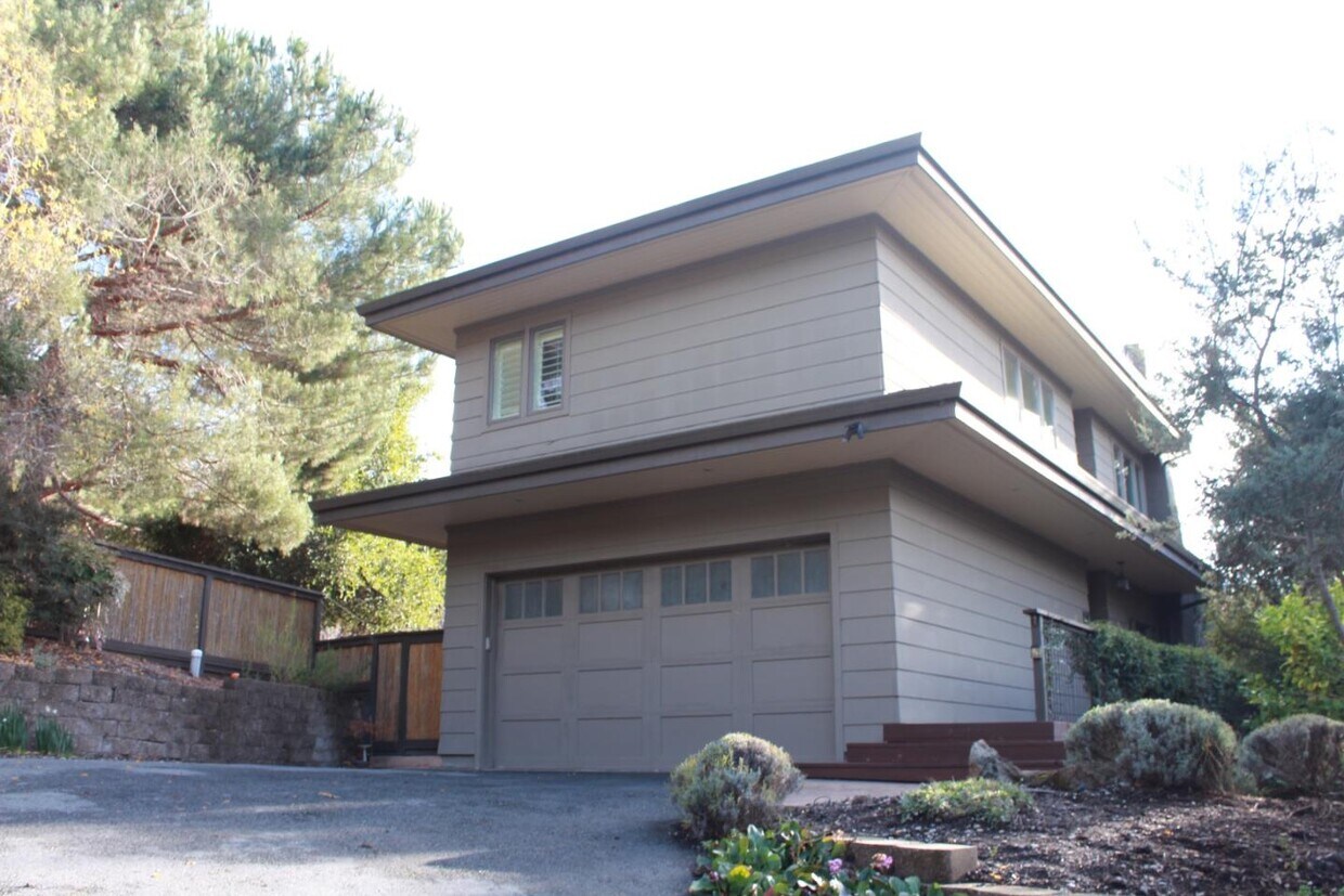 158 Cuesta Real, La Honda, CA 94020 House Rental in La Honda, CA