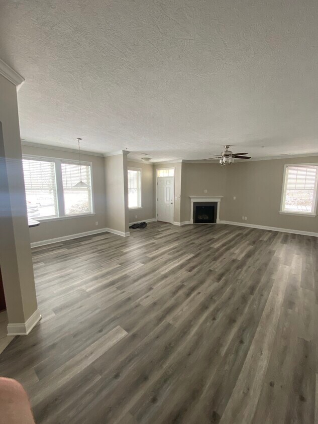 217 E Saint Joseph St, Lansing, MI 48933 Townhome Rentals in Lansing