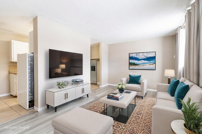 Photo du bâtiment - North Hill Manor Apartments
