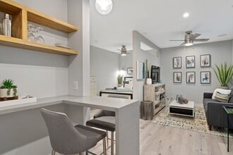 Building Photo - Palm View Village (Furnished Units Available)