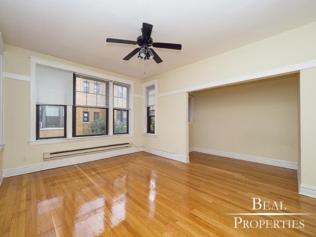 Foto principal - 0 bedroom in CHICAGO IL 60657