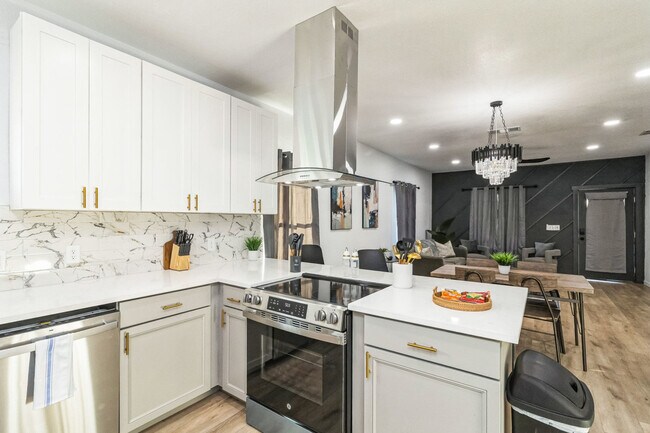 Foto del edificio - 2306 E Houston St