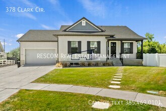Building Photo - 378 Clark Cir