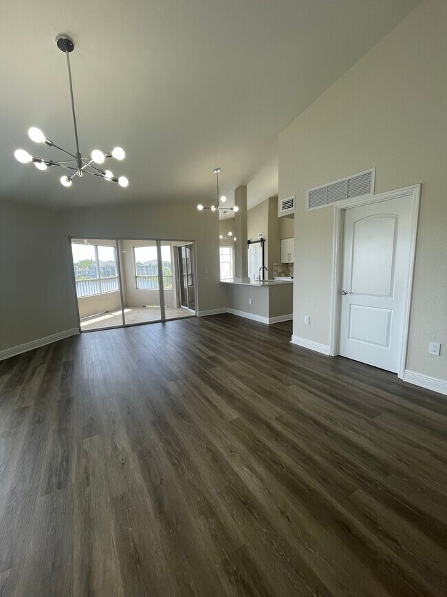 Foto del edificio - 2850 N Oakland Forest Dr