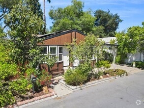 Building Photo - 1165 Cherokee