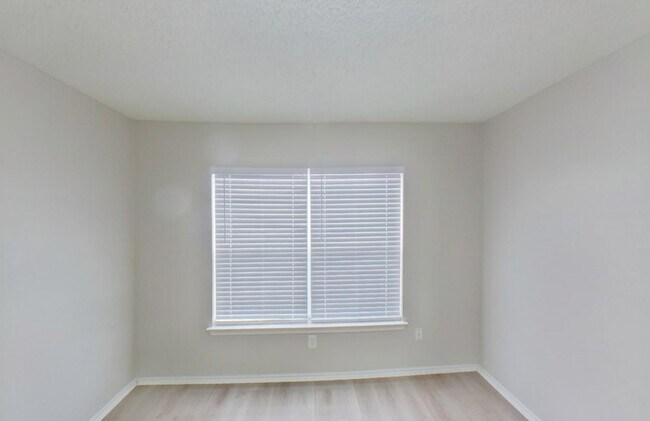 Foto del edificio - Modern 4-Bedroom Sanctuary in a Sought-After Location