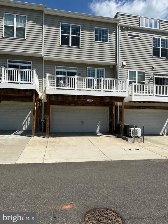 Building Photo - 7302 Wood Trail Dr