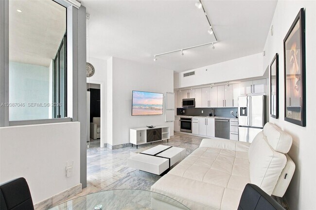 Foto del edificio - 92 SW 3rd St