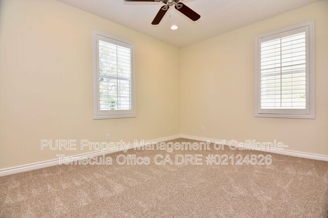Building Photo - 28855 Chatham Ln