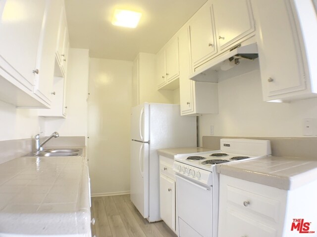 Building Photo - 1415 Bundy Dr