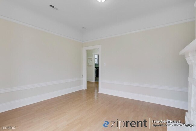 Building Photo - 2 br, 1 bath Triplex - 9 San Carlos St, Sa...